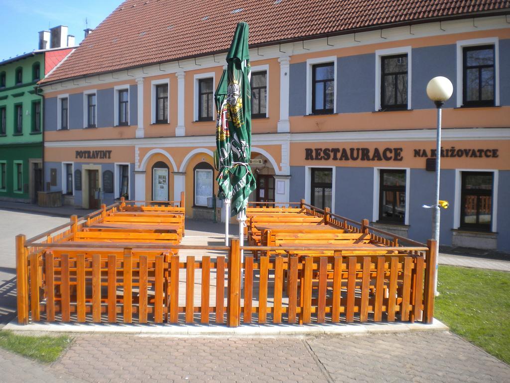 Ferienwohnung Restaurace Na Krizovatce Božanov Zimmer foto